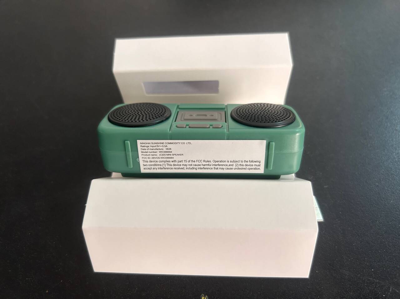 Daily Sundries Bluetooth Speaker