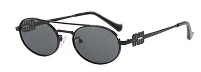 Punk-style sunglasses MM