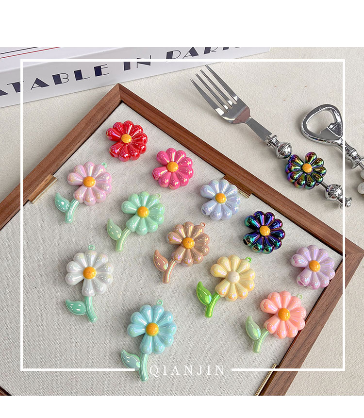 High-Quality UV Beads Solid color UV daisy beads - 678