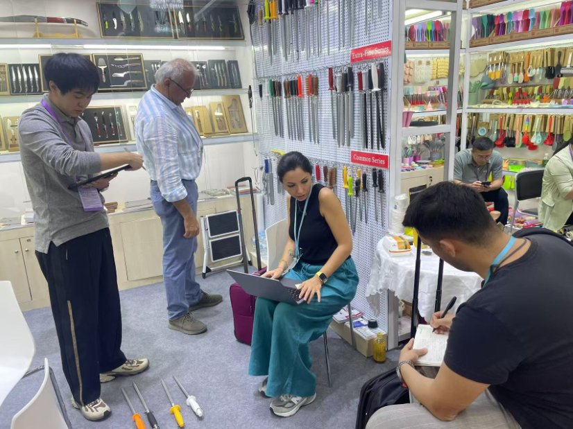 Wuyi Huaying Kitchenware CO., LTD. Partner