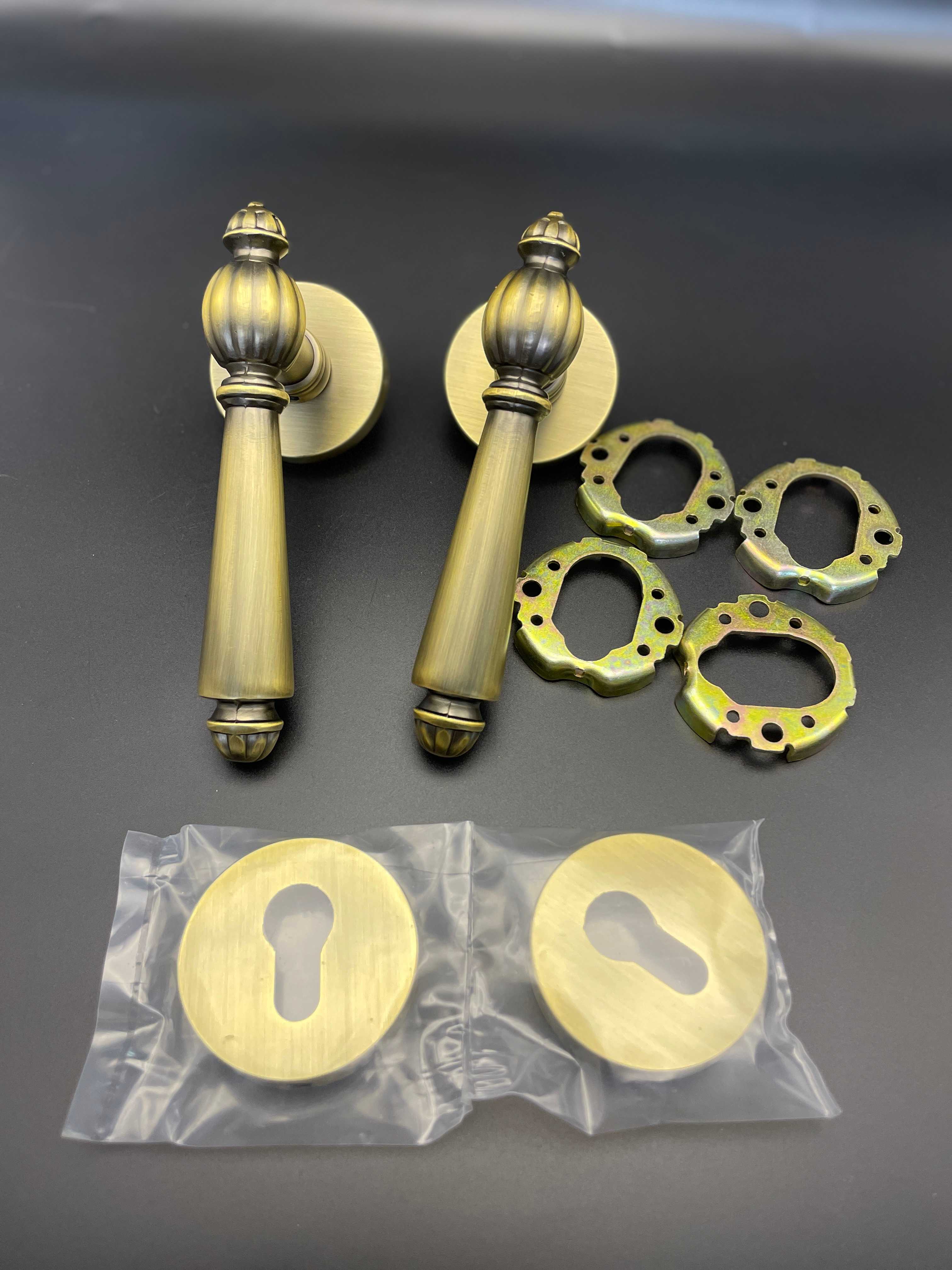 Vintage-style split-design door lock Retro Door Split-Type Lock