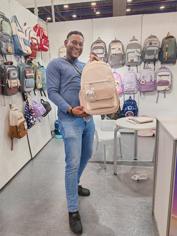 Yiwu Kids Wonderful Bags Co., Ltd. Partner