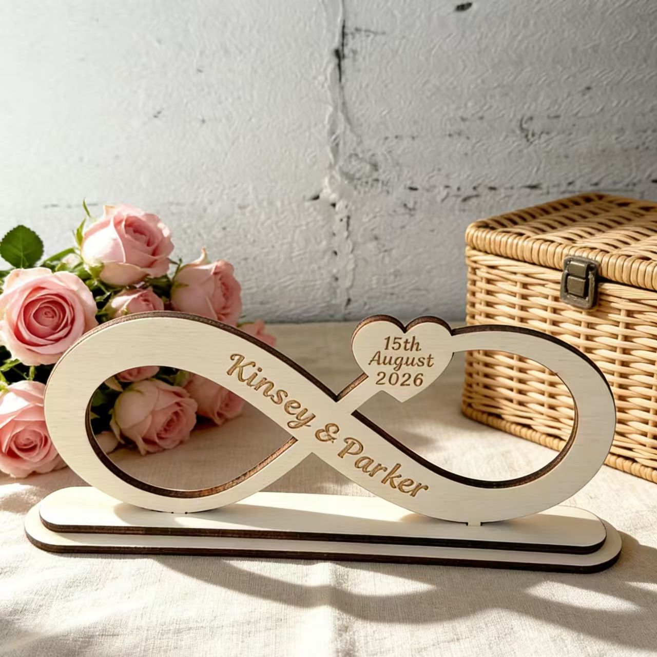 Holidays, gifts Wedding Gift Wooden Craft Creative Desktop Ornament Valentine's Day Gift
