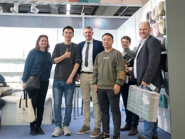 Nantong Art Home Textile Co.,Ltd Partner