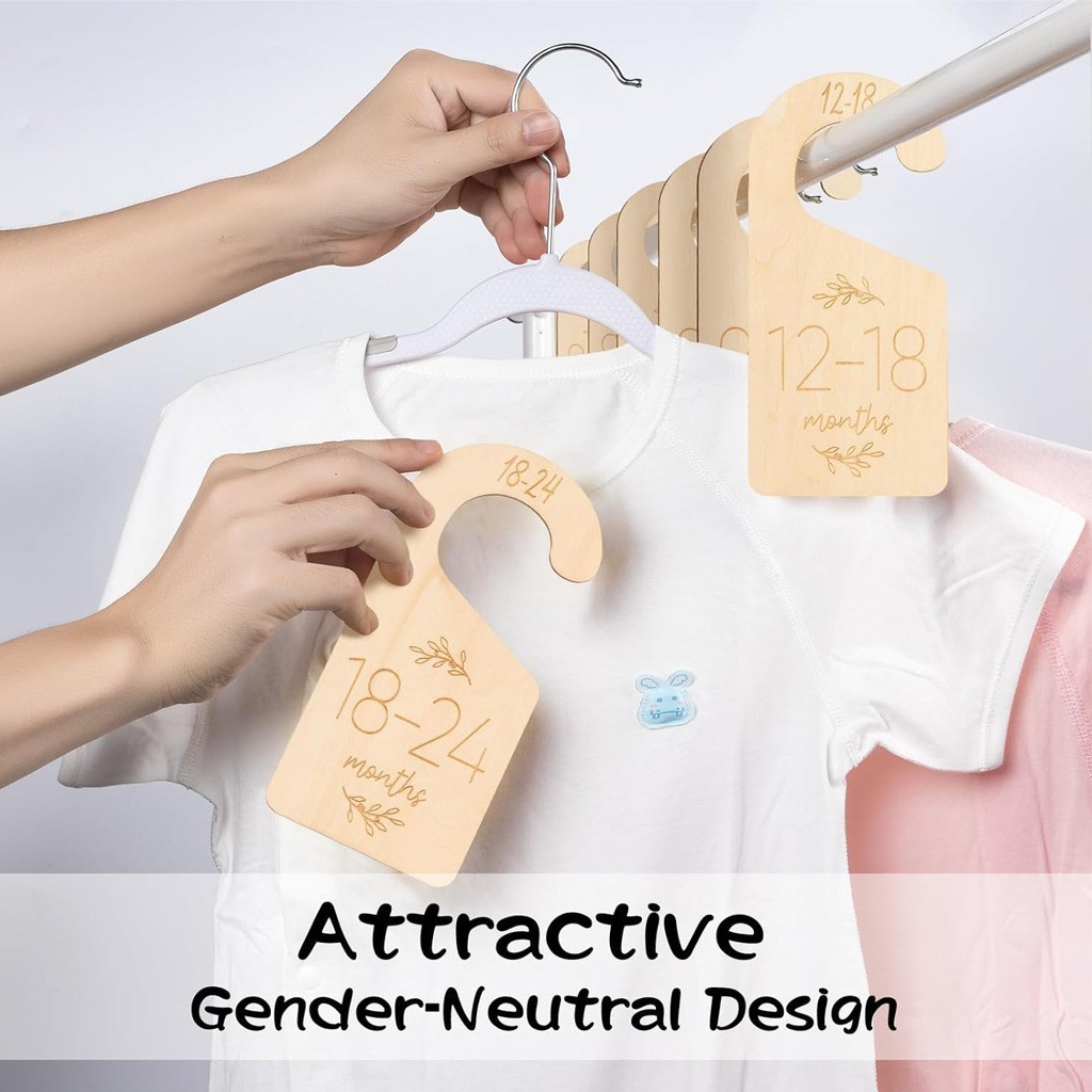 Infant Baptism 7-Piece Set Cute Wooden Double-Sided Baby Clothes Size Hanger Organizer
