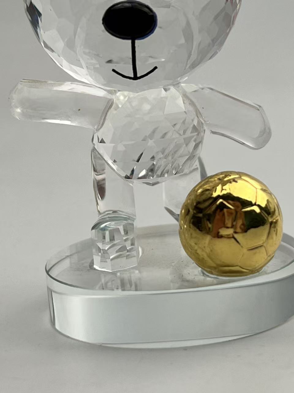 Crystal animals Crystal Sports Bear