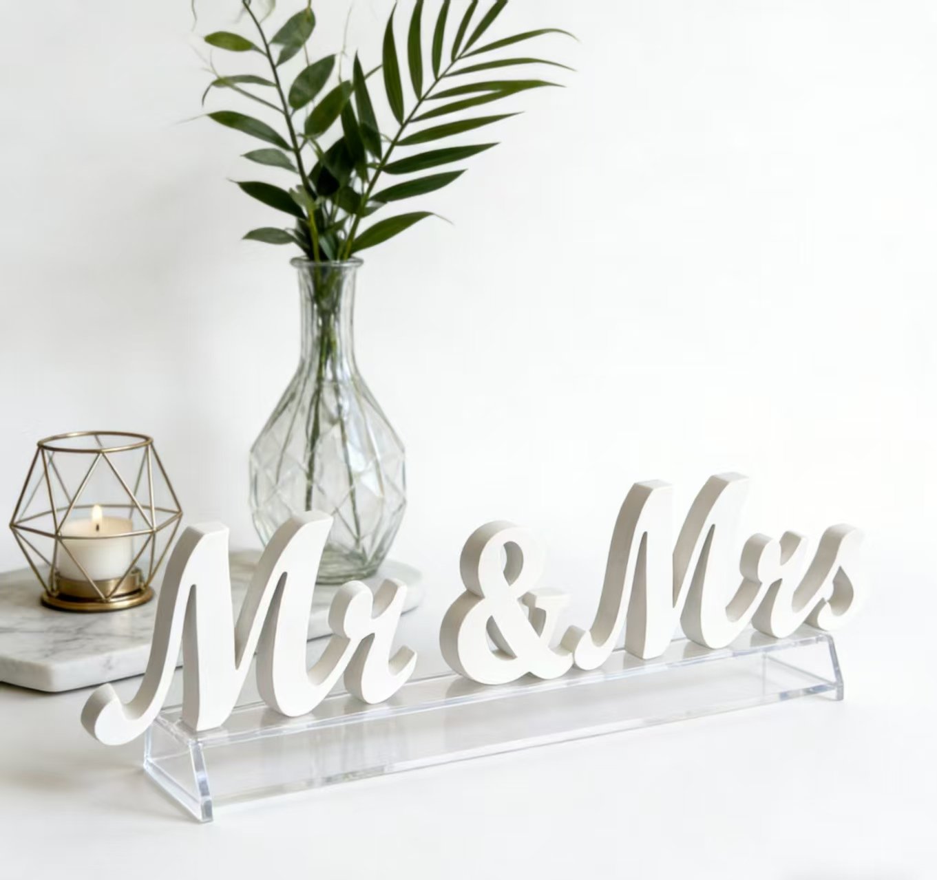 Wedding Supplies Mr & Mrs Uppercase English Letters Wedding Props