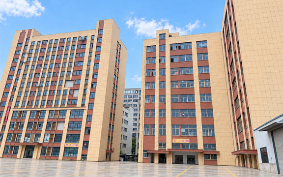 Yiwu Langshi Daily Necessities Co., Ltd. Factory