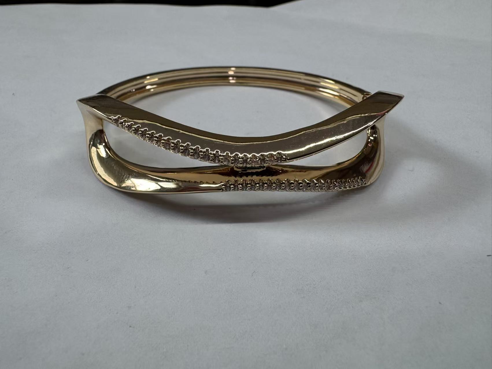 Bracelet Interwoven Hollow Crystal Bracelet