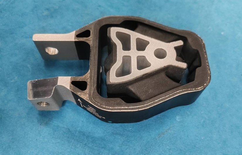 Engine System Parts Engine Mount Kit