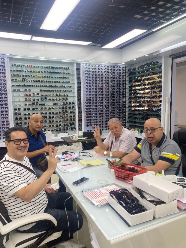 Yiwu Ruisen Eyewear Co.,Ltd Partner