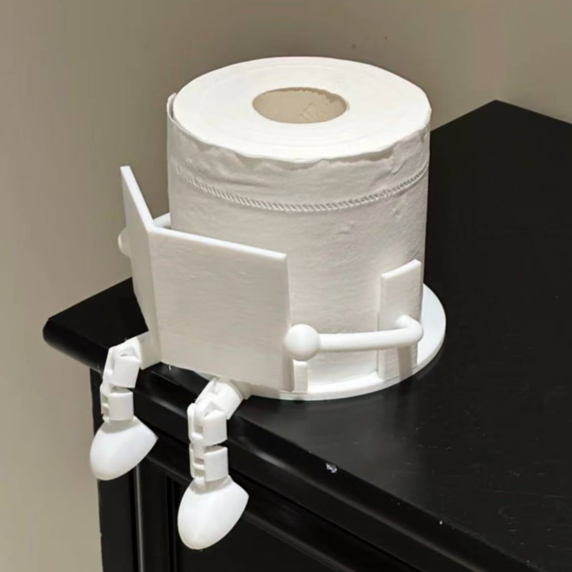 Tissue Holder Reading Newspaper Decorative Toilet Paper Holder