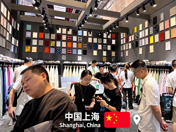 Pujiang Jiajiaku Textile Co., Ltd. Partner