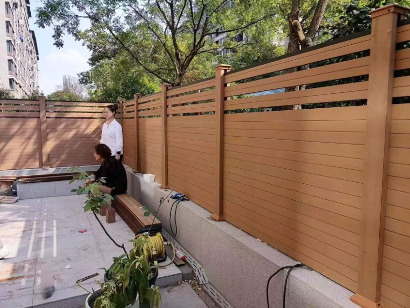 Wood-Plastic Composite Fence First-Generation Fence Board
