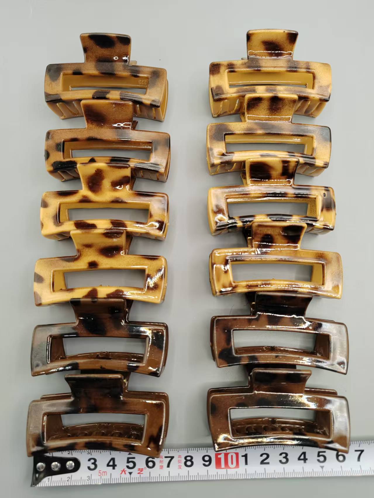 7cm Leopard-spot Pattern, 6 Colors Leopard Spot Six-Color Medium Claw Clip