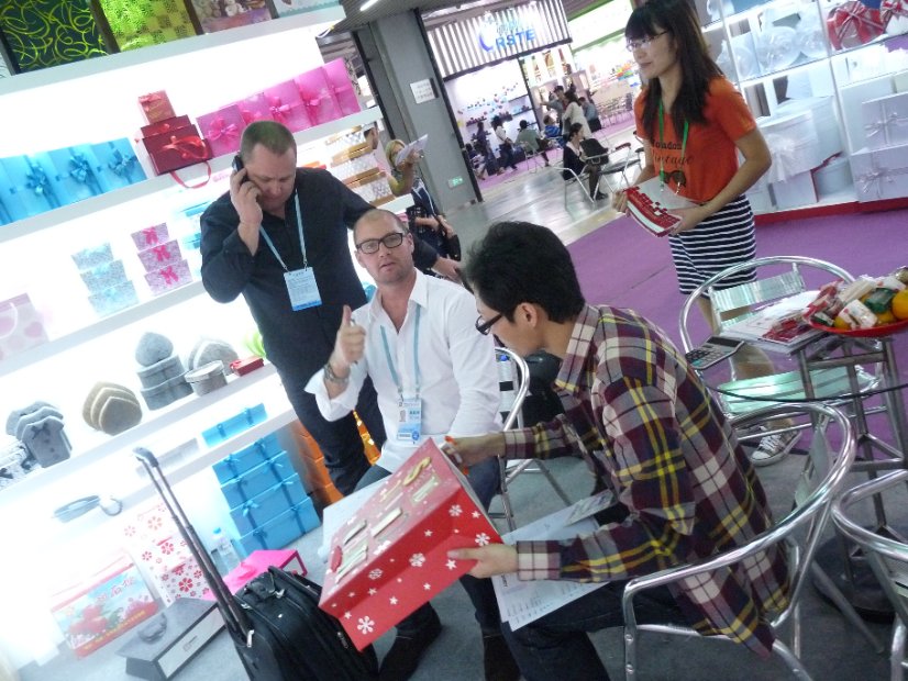 Yiwu Shuangdeli Label Color Printing Co., Ltd. Partner