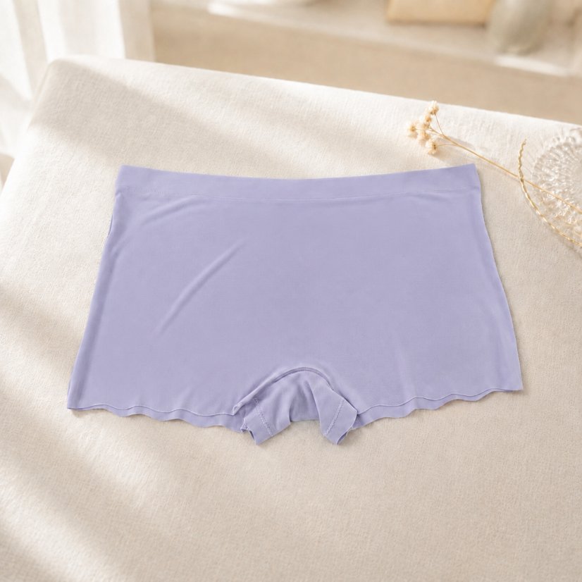 Boxer shorts Ice‑Silk Seamless Women Boyshort Underwear, Wavy Edge Stretch Panties
