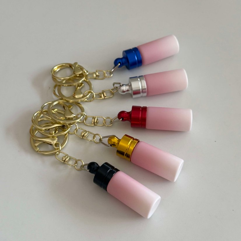Keychain Storage Pocket Secret Mini Bottle Keychain