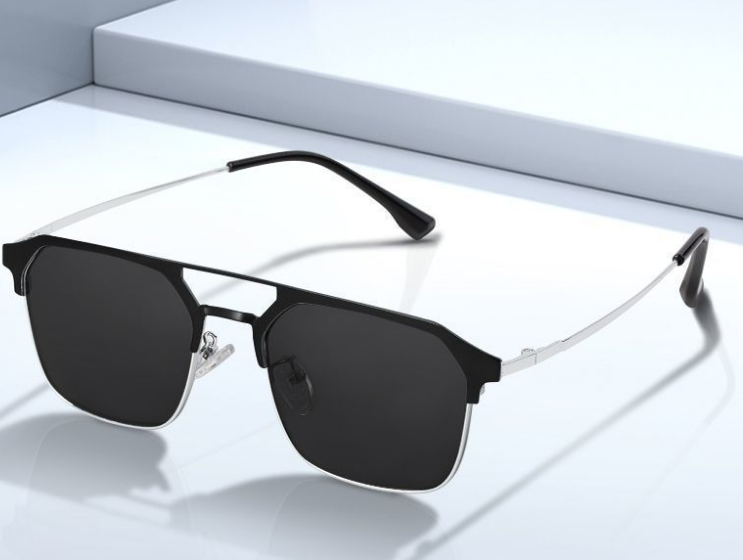 Photochromic reading glasses 603