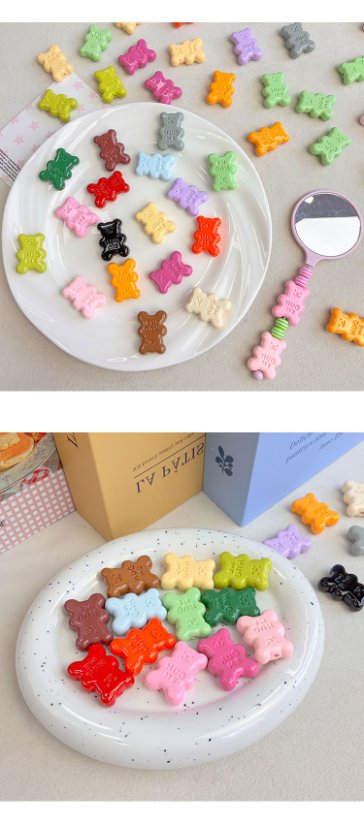 High-Quality UV Beads Painted cute bear