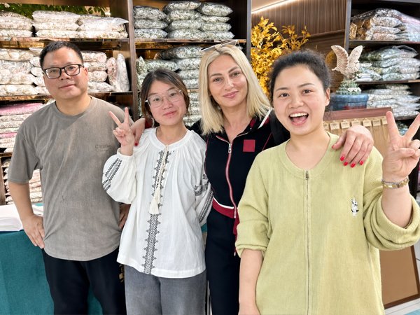 Yiwu Canluo Jewelry Co., Ltd. Partner