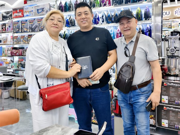 Company Name: Yiwu Xinchen Electric Appliances Co. Partner