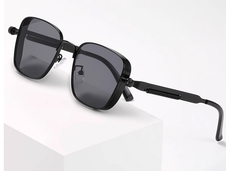 Punk-style sunglasses 8479