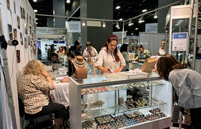 Yiwu Hongfei Jewelry Co., Ltd. Partner
