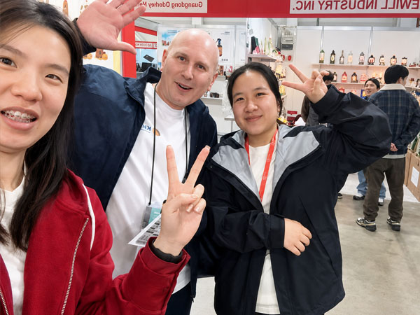 Yiwu Lixiang Daily Chemical Co., Ltd. Partner
