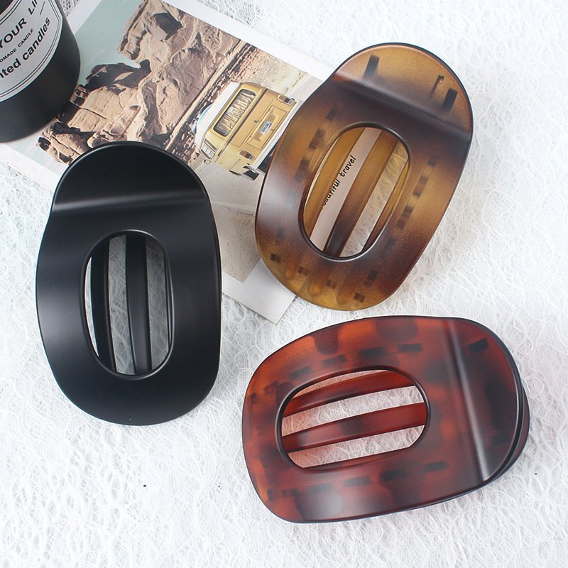 Snap Clip New Style Oval Claw Clip for Women, Non-Pressure Arc Duckbill Clip, Elegant Updo Hair Clip