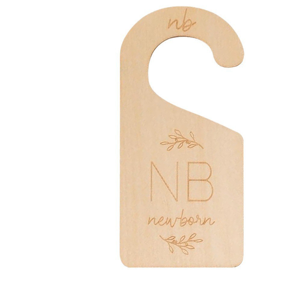 Infant Baptism 7-Piece Set Cute Wooden Double-Sided Baby Clothes Size Hanger Organizer