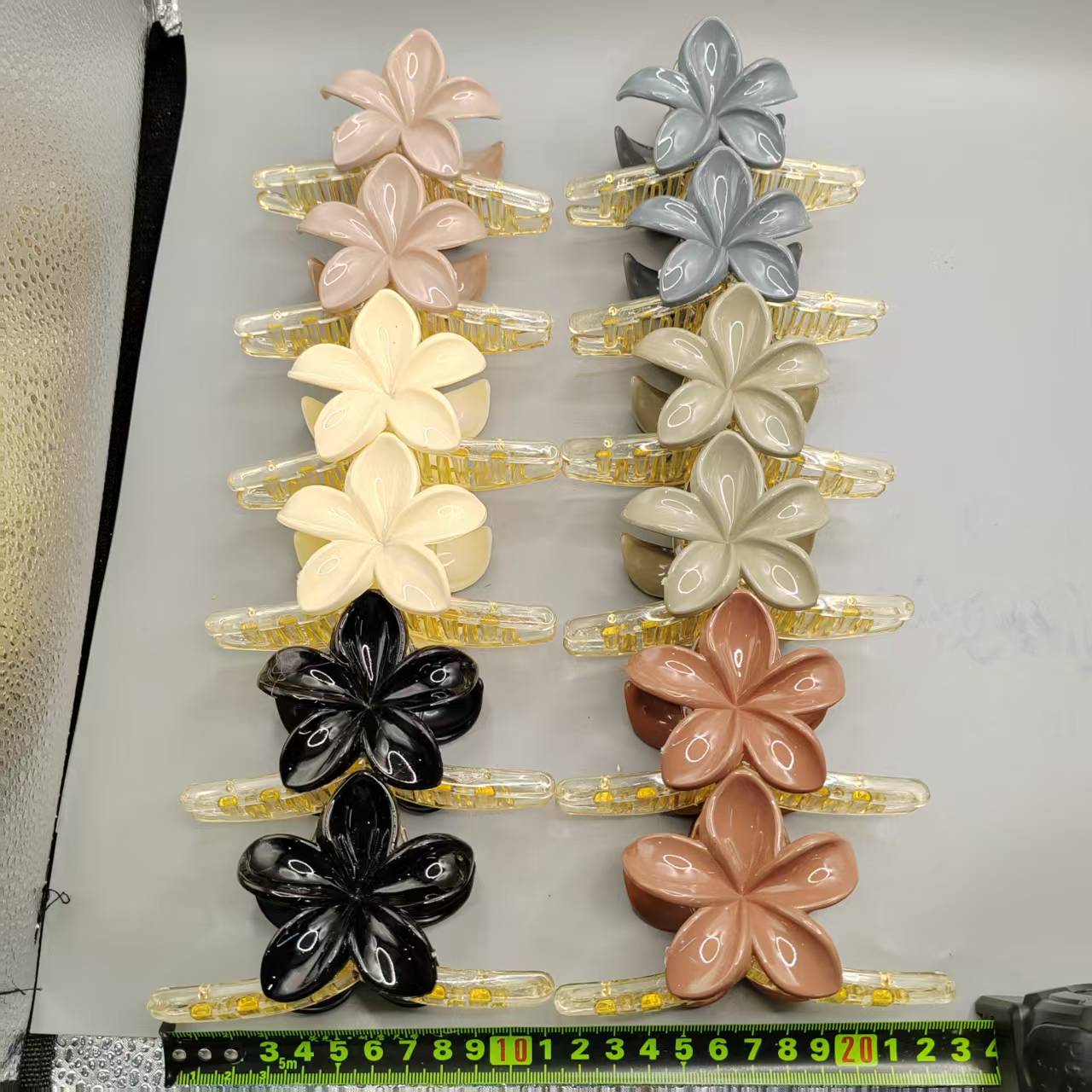 Flower-shaped crisscross claw clip Cross Single-Flower Six Colors