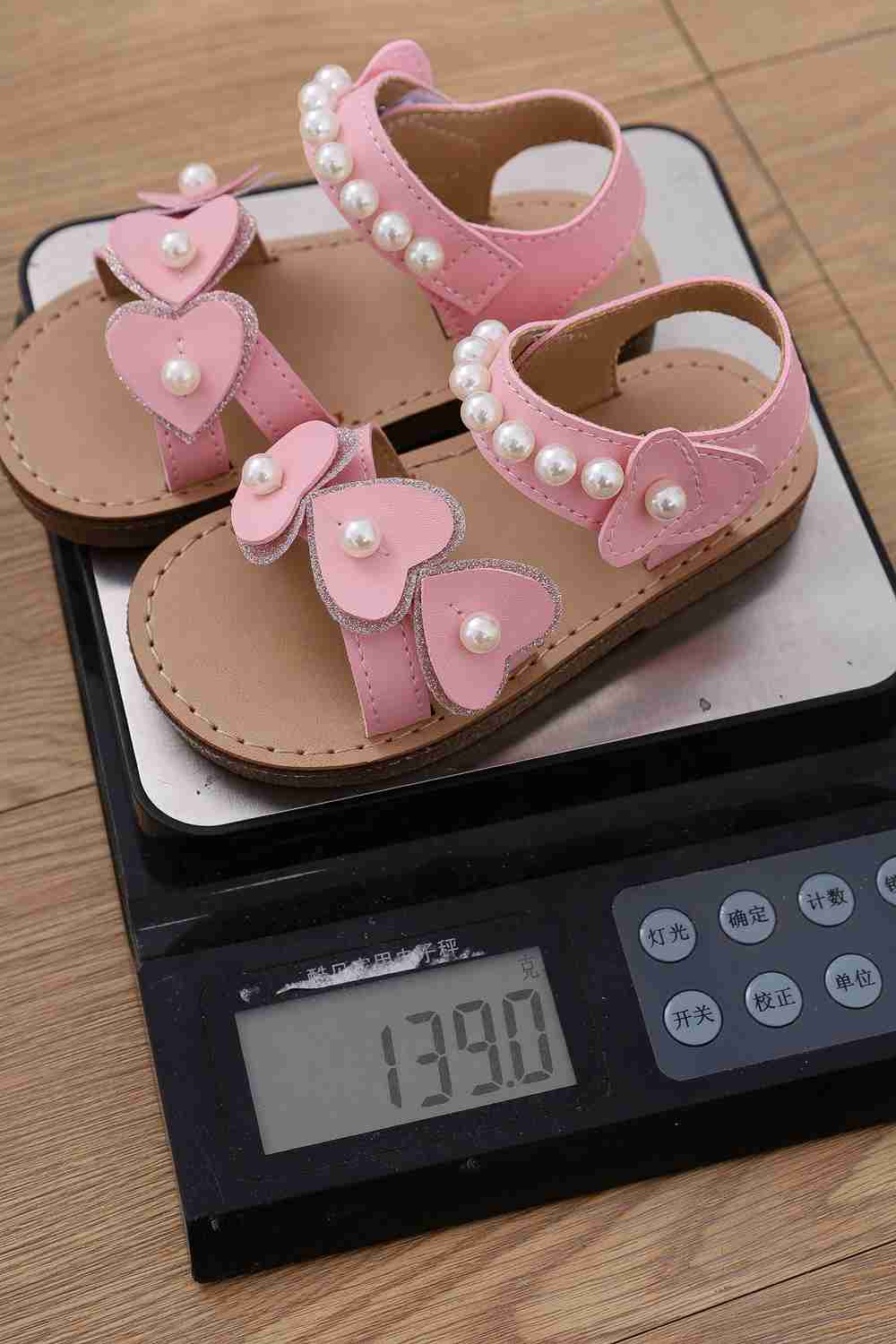 Kids' Sandals Pink Heart Style