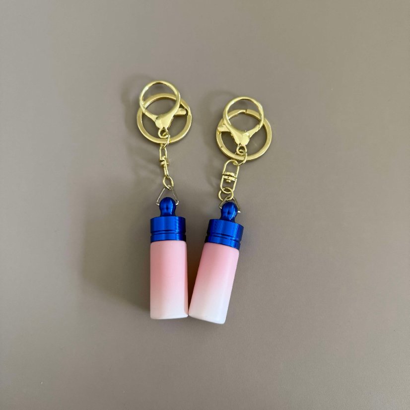 Keychain Storage Pocket Secret Mini Bottle Keychain