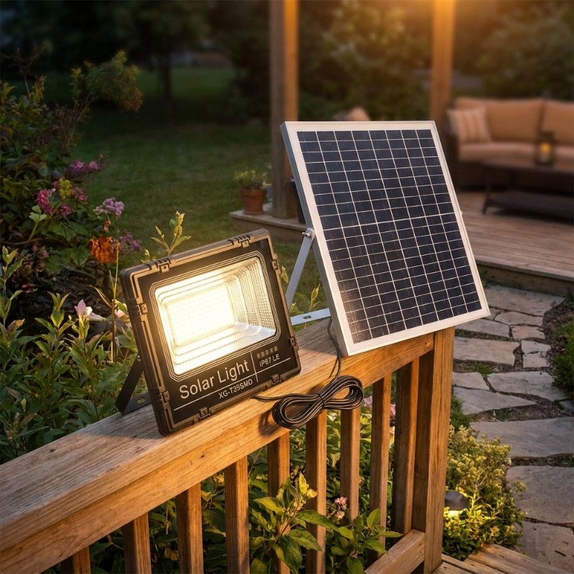 HB-T53 400W Solar-Powered Courtyard Light