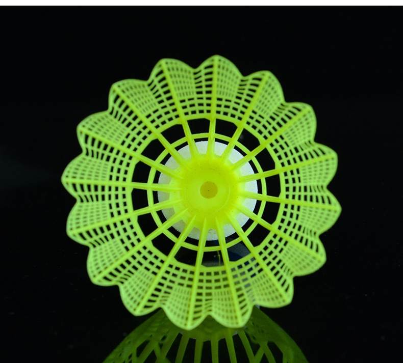 尼龙球 Nylon Shuttlecock No.1