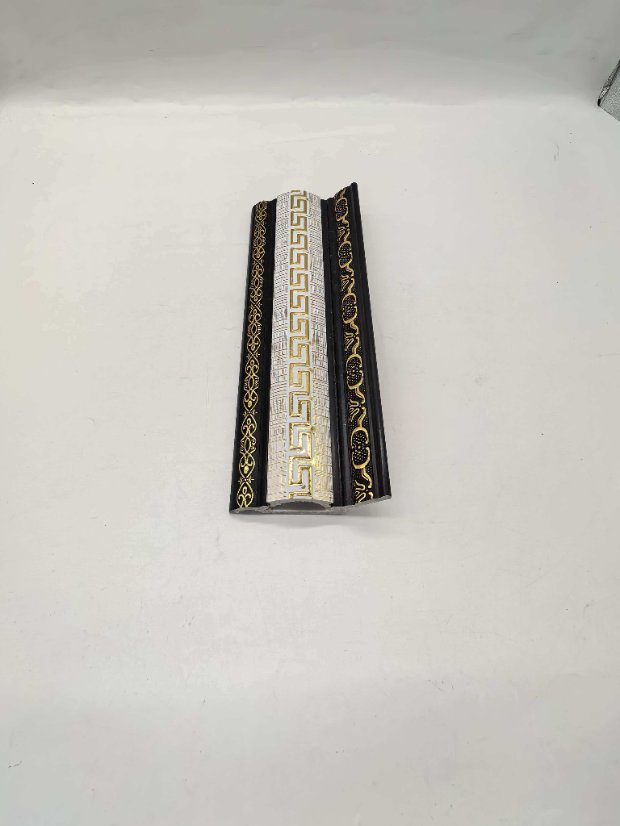 cornice PS Chinese Hui Pattern Crown Molding, Black Base Gold Embossed Ceiling Line