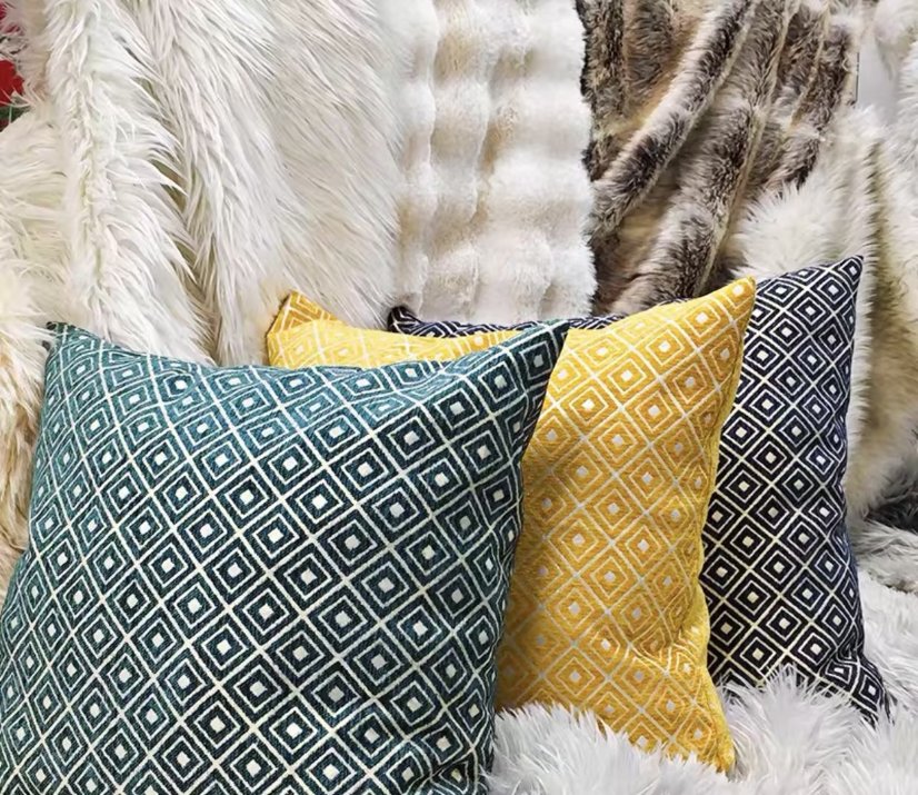 Home Textiles, Cushions & Covers Diamond Jacquard Chenille Cushion Cover
