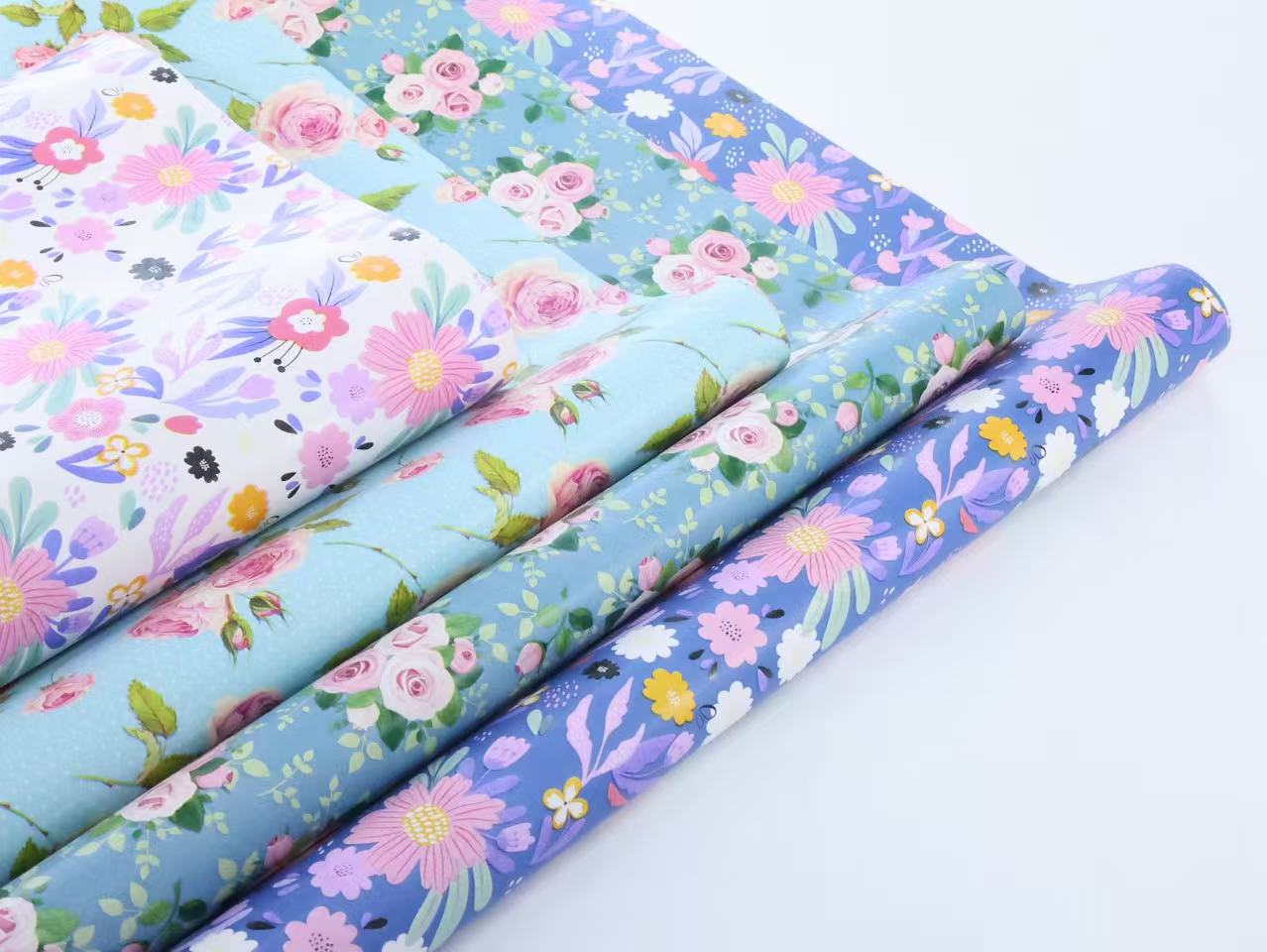 Floral-patterned gift wrapping paper Floral & Botanical Gift Wrapping Paper