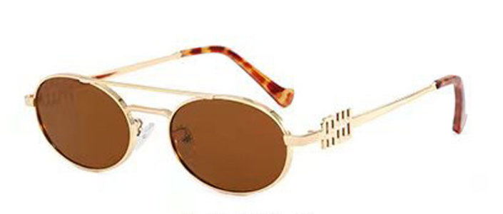 Punk-style sunglasses MM