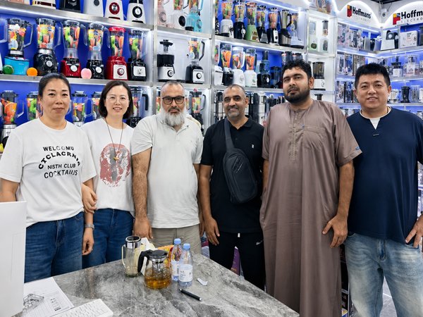 Company Name: Yiwu Xinchen Electric Appliances Co. Partner
