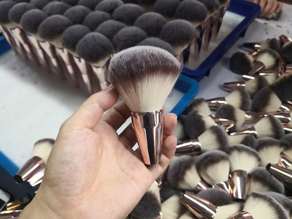 Powder Brush Large Powder Brush Flat Arched Premium Durable Kabuki Makeup Brush Perfect For Blending Liquid,Cream and Flawless Powder,Buffing, Blending